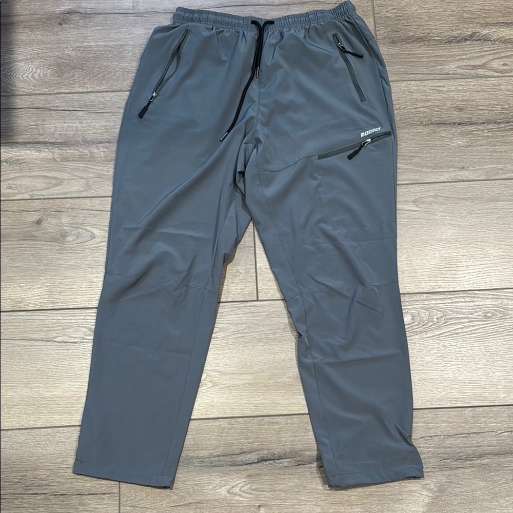 Mocoly Lightweight Utility Ankle Pants in Sz Large
